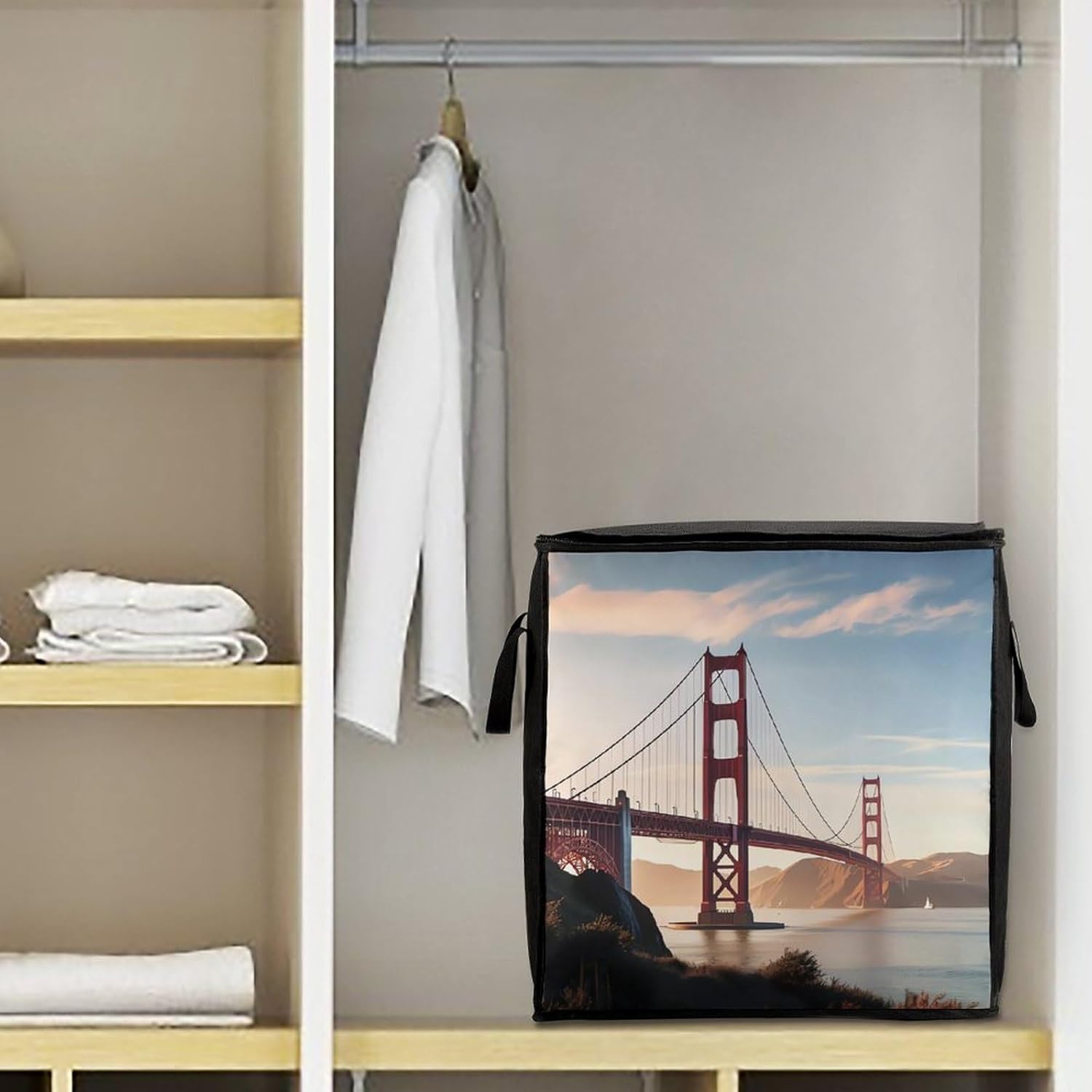 Portable Quilt Storage Bag,Golden Gate Bridge Printed Foldable Wardrobe Storage Box Foldable Storage Bag with Lids And Handle Large Clothing Storage Bag for Comforters Clothes Blankets Pillows