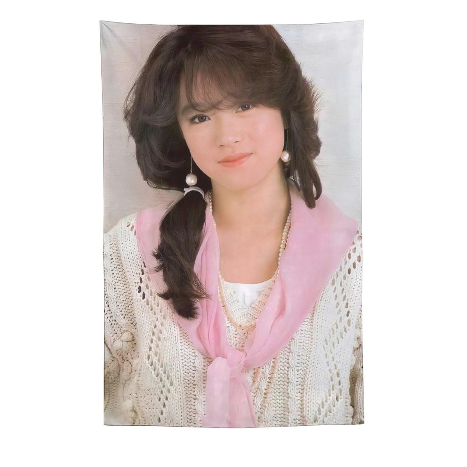 中森明菜　タペストリー Amazon.co.jp: [Lisianthus] 中森明菜 タペストリー ポスター 壁飾り