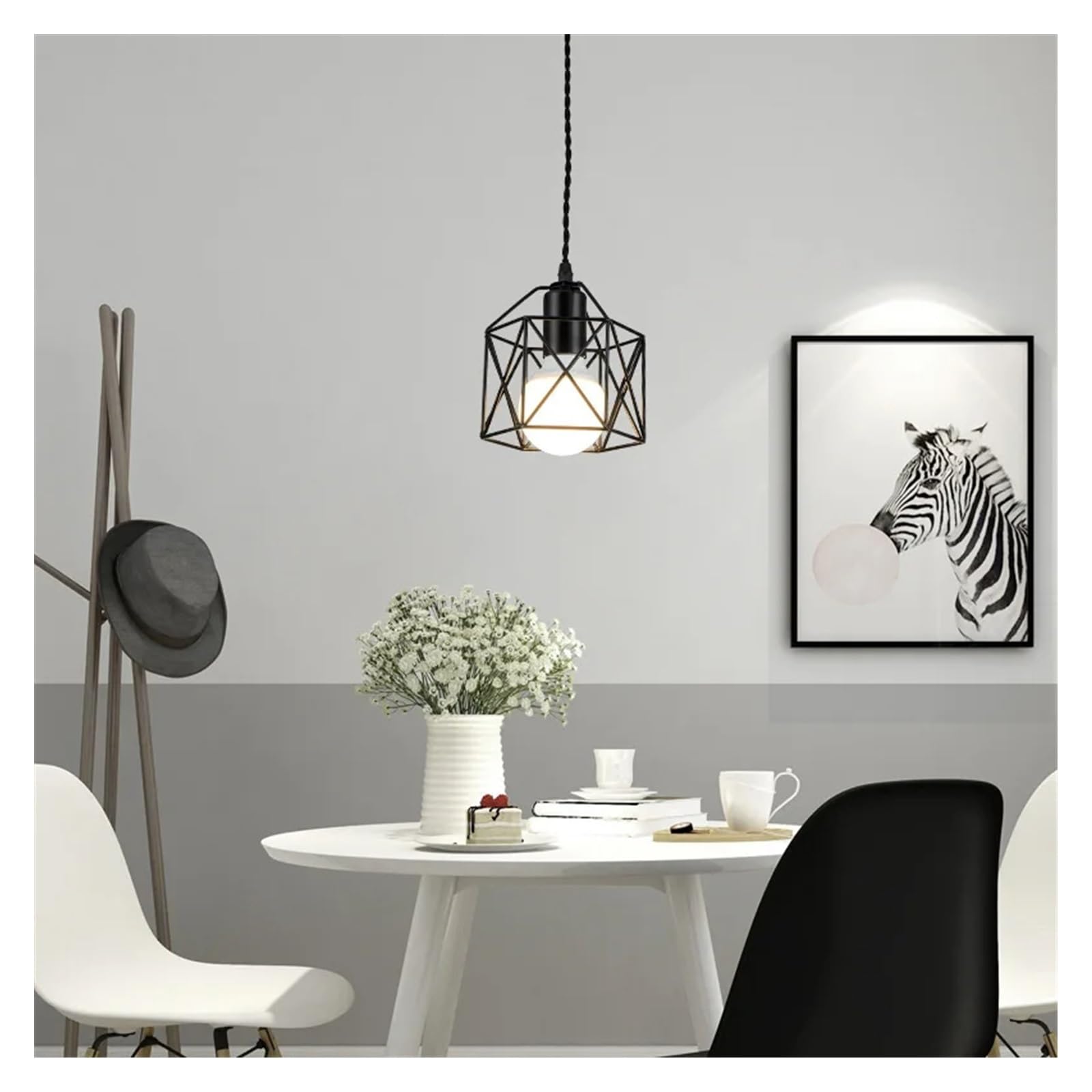 Lampe suspendue LED en fer doré et noir style minimaliste pour salon