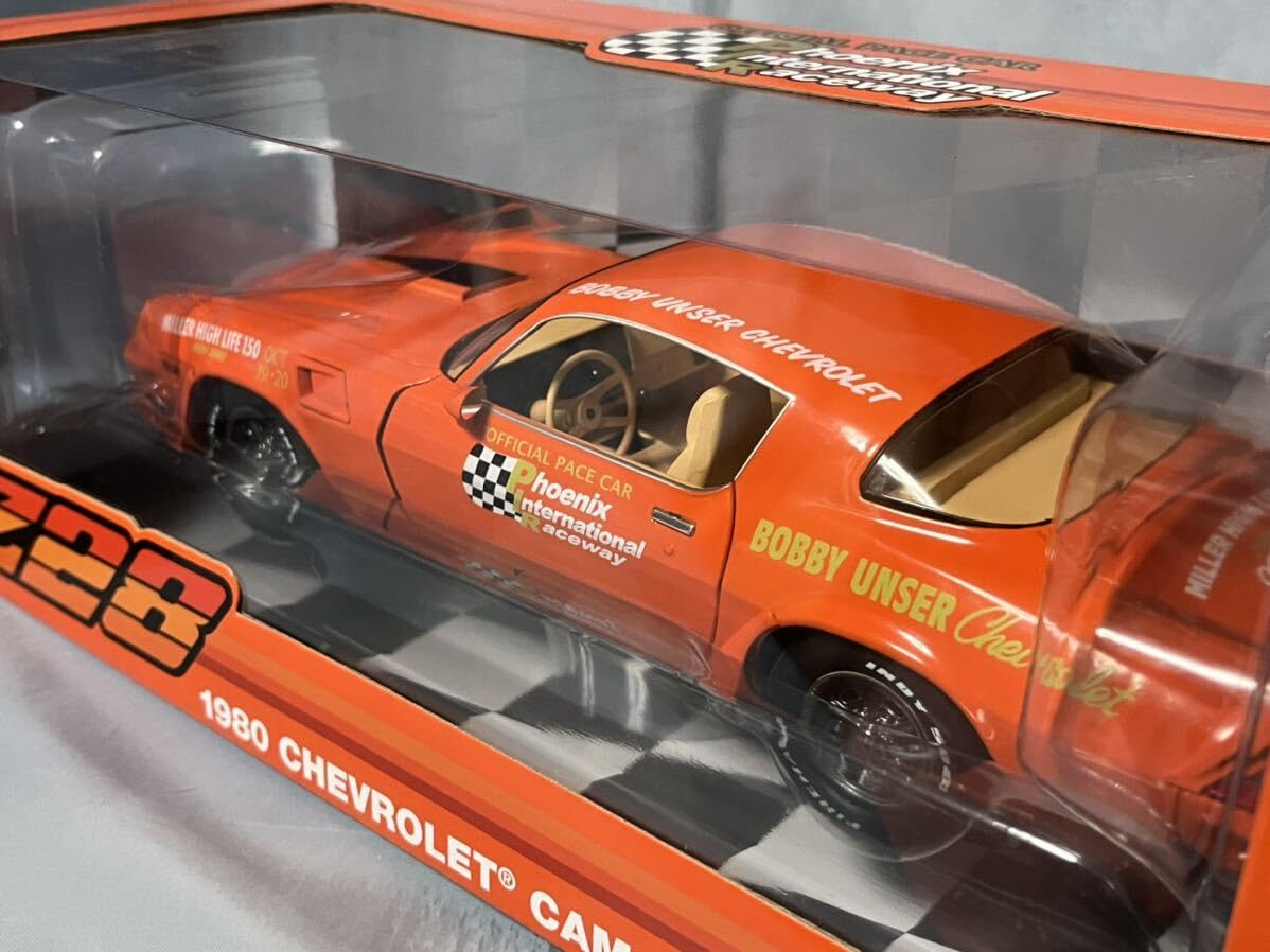 Amazon.co.jp: 未 グリーンライト製シボレー カマロ Z28 (1980年) 1/18
