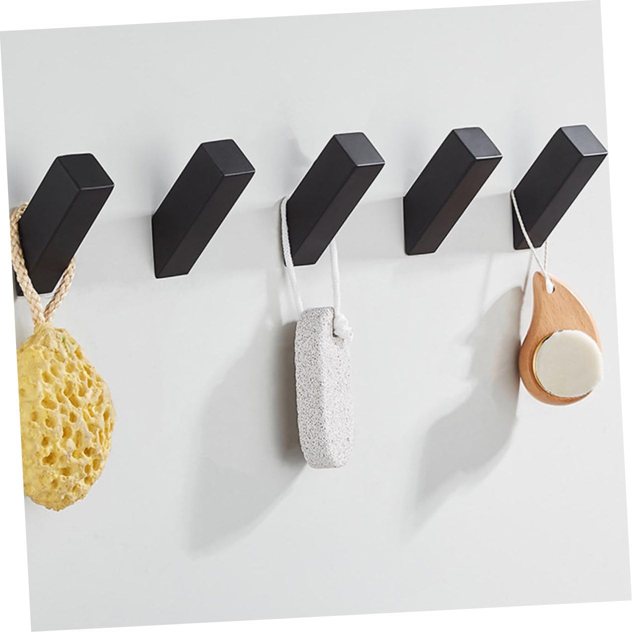 Tofficu 2 Series Gancho De Pared Percheros Individuales Cocina Baño Percheros Decorativos Percha Sencilla Gancho Para Colgar En La Pared Acero Inoxidable Black 2 Piezas*2