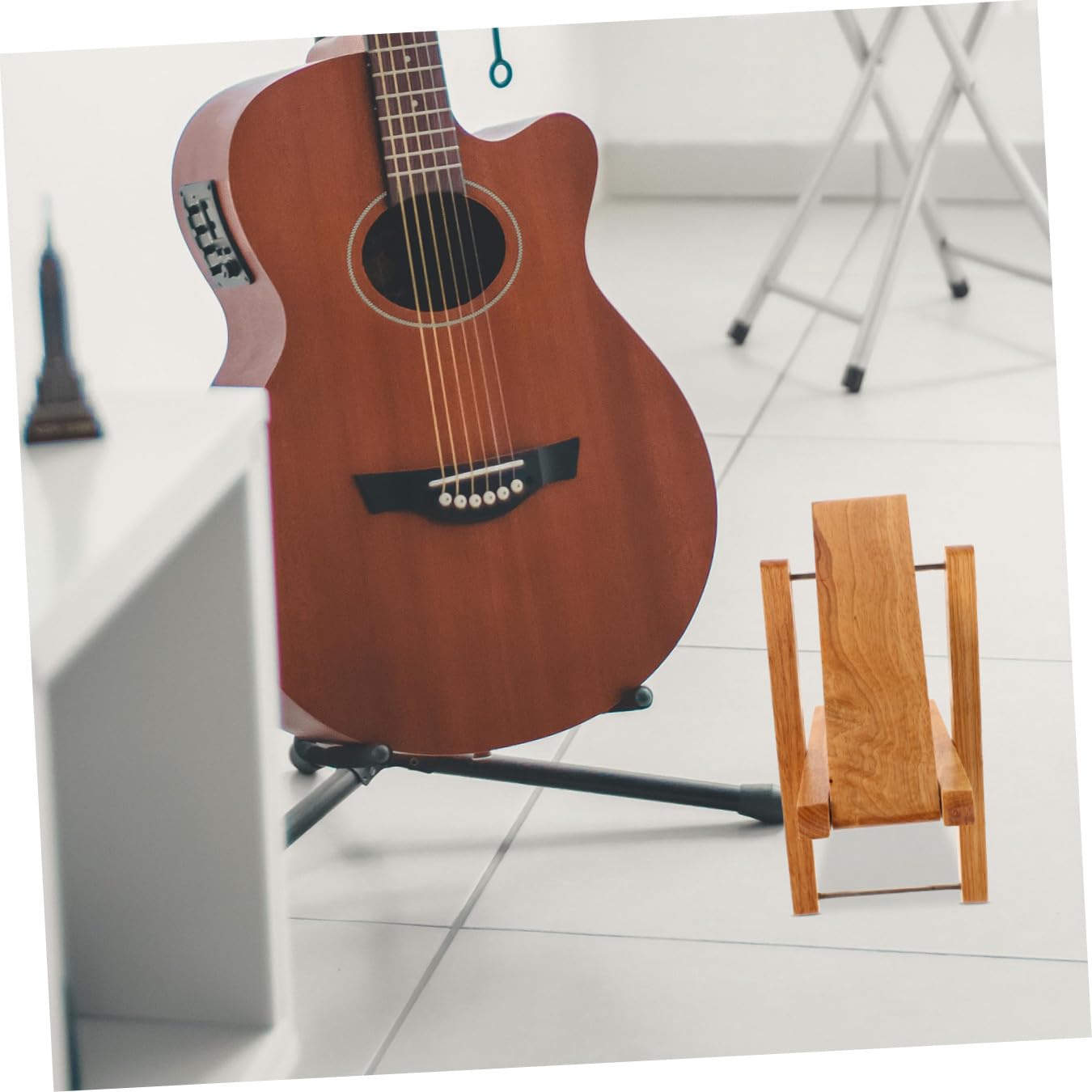 Toddmomy Poggiapiedi Regolabile Per Chitarra Legno Massello Sgabello Ergonomico Per Musicisti Regolabile Per Performance Musicali e Studio