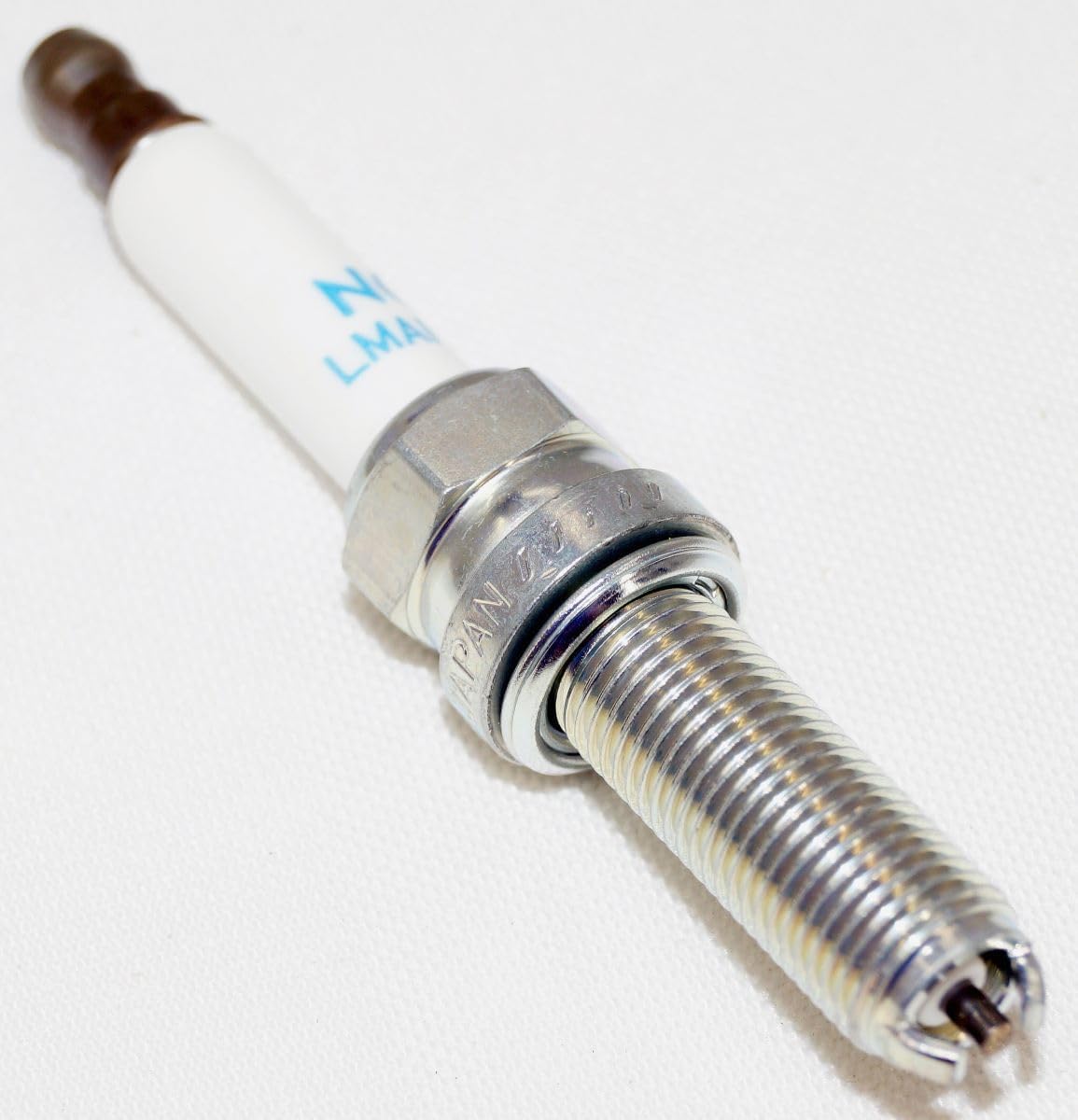 OverstockDirect Genuine LMAR8D-J Standard Spark Plug by NGK 93444 (4 Pack) Compatible with BMW R1200R. R1200RS. R1200GS, R1200GS Adventure 2017