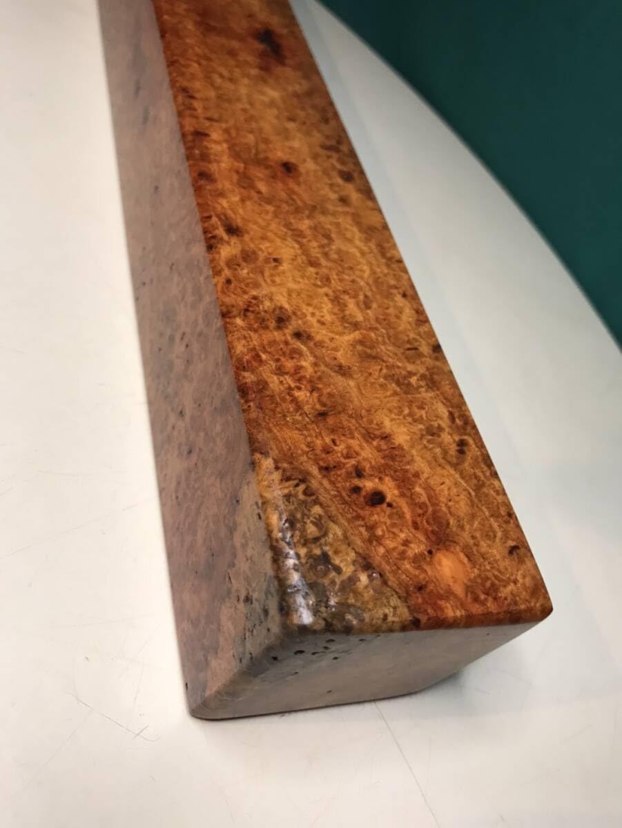 瘤材 木の瘤 壁掛け瘤材 置き物瘤 樺材？