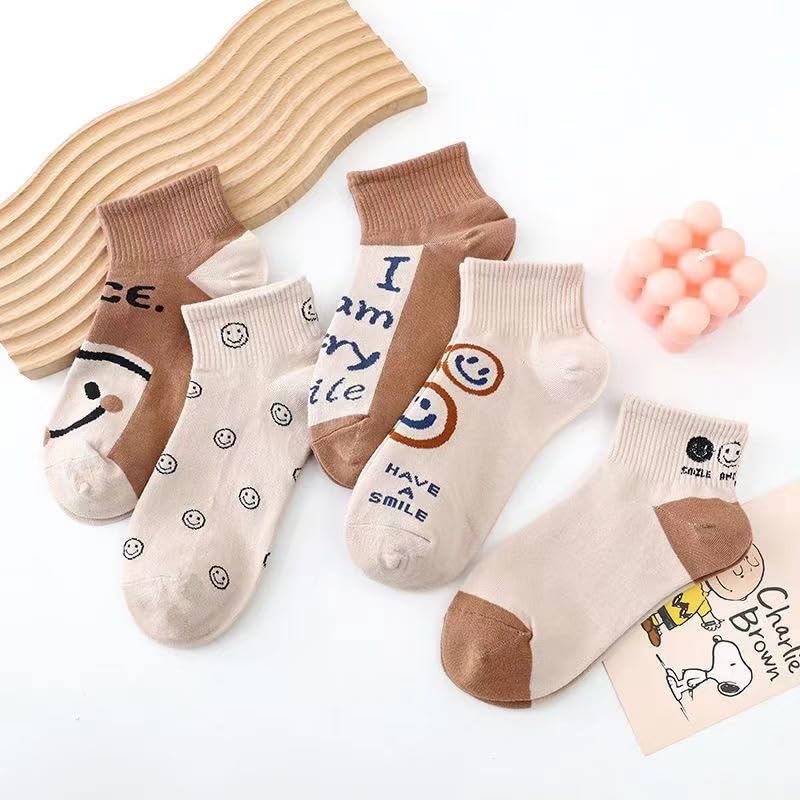 Image of Women's and Girls Cotton Ankle Length Socks