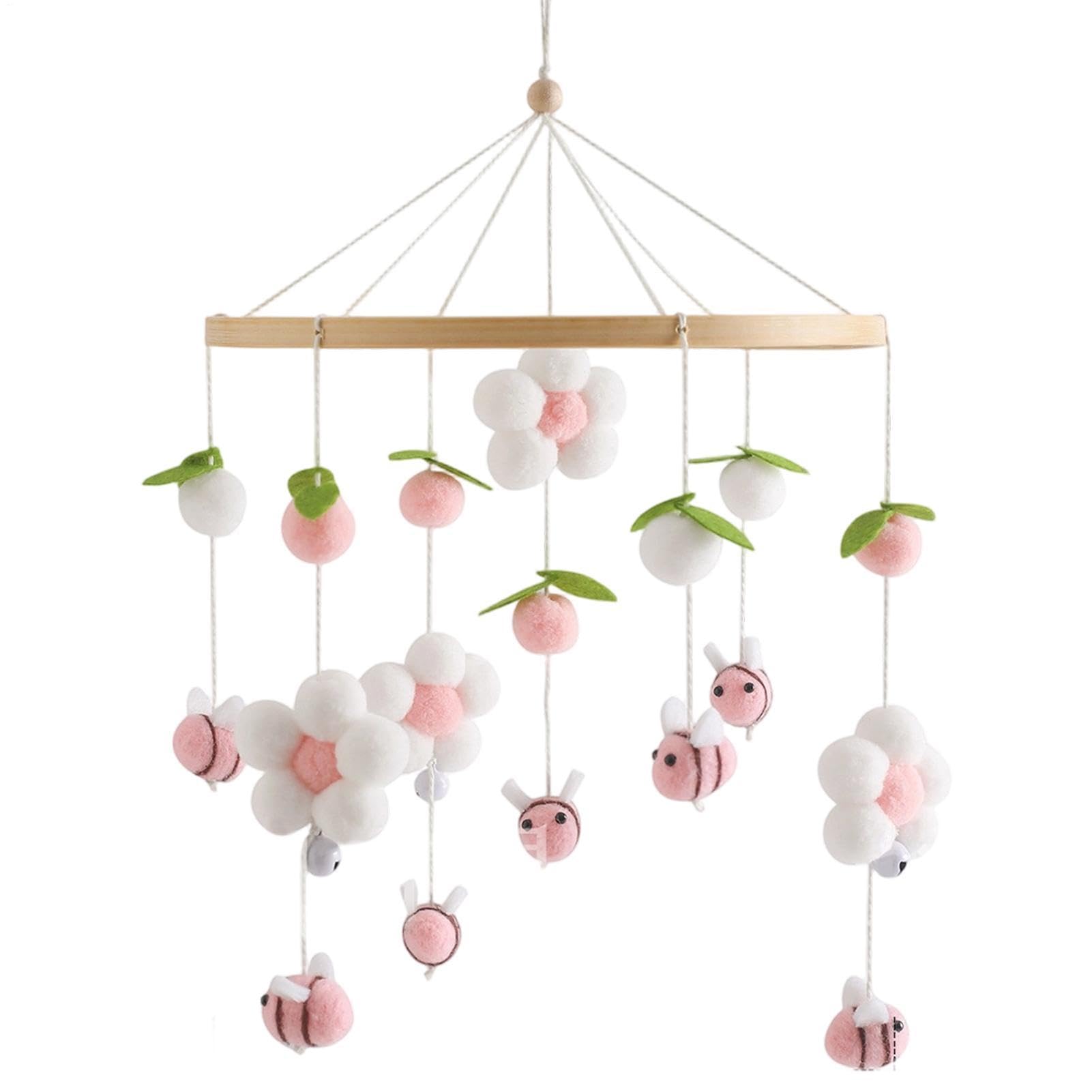 Móvil para el moisés de niños y niñas que decora con amor la habitación del bebé 8