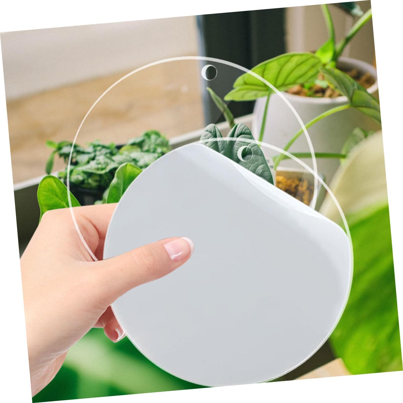 PERSELOSO 8pcs Clear Acrylic Discs with Holes Round Transparent Circle Blanks for DIY Crafts Painting Palette Photo Frame Replacement and Tabletop Decoration Thick