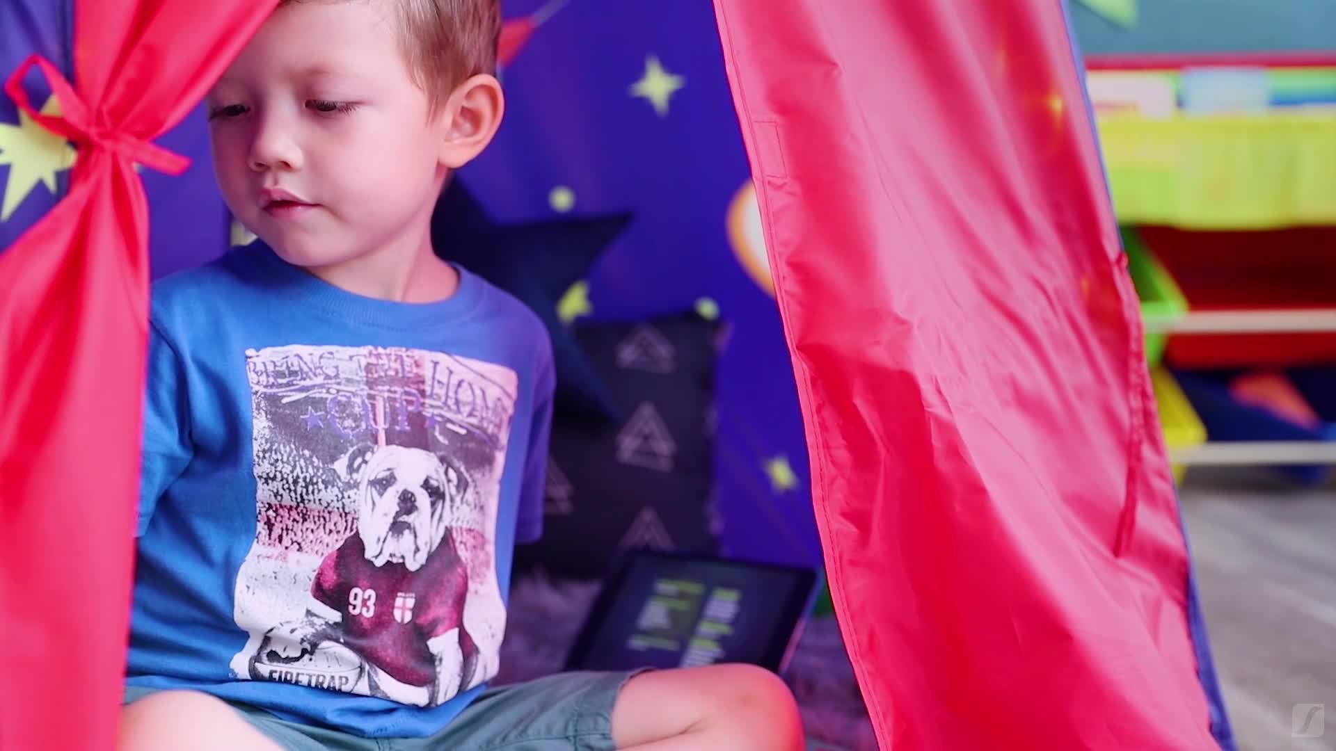 SONGMICS Tente de jeu, château de princesse pour filles, tout-petits, maison de jeu intérieure et extérieure, tipi de tente indienne pop-up avec sac de transport, cadeau pour enfants, rose LPT01PK