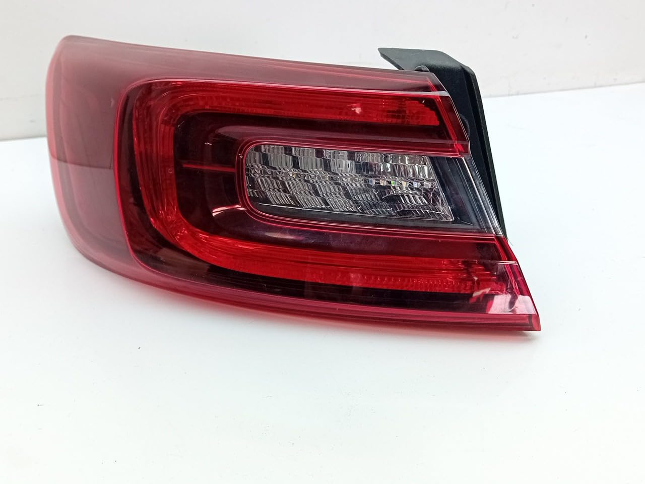 Renault Talisman 265559888R (used) rear lamp left compatible (ID 