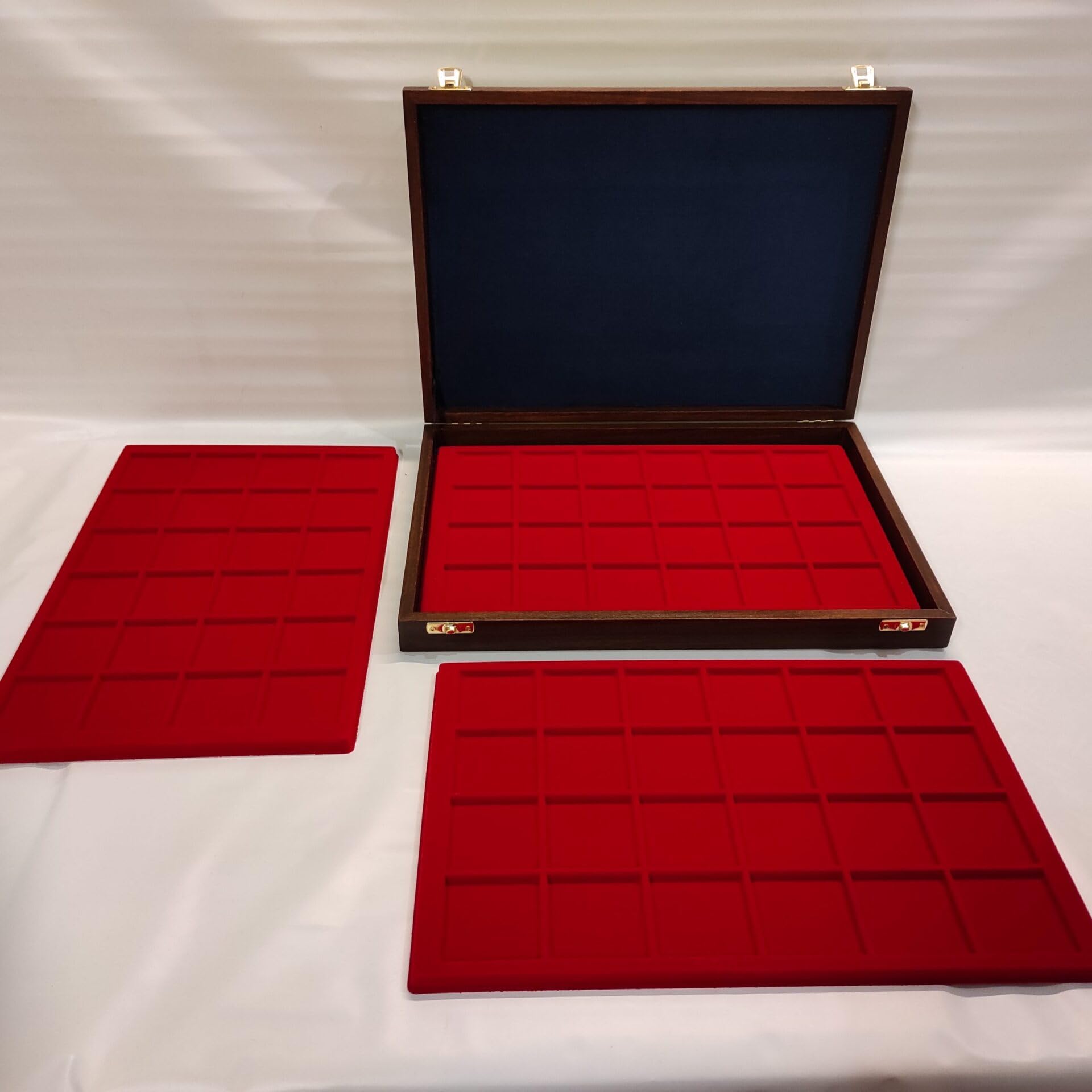 Cofanetto monete da collezione con 3 vassoi in velluto per monete Repubblica Italiana, legno massello artigianale, numismatica - Coins&More