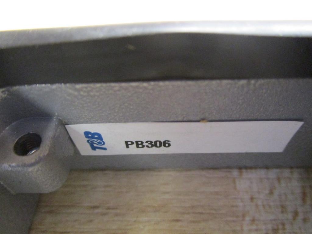 Wiegmann SC060806NK SC-Series NEMA 1 Screw Cover Wallmount Pull Box, No Knockouts, Painted Steel, 8