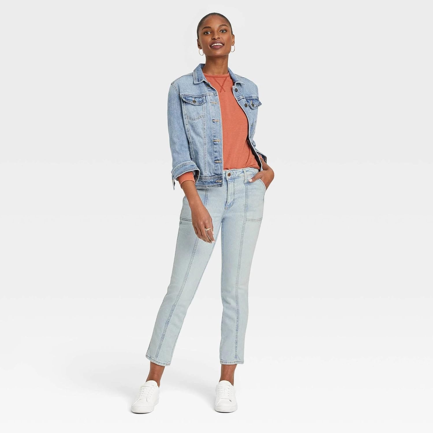 Universal Thread Women's High-Rise Slim Straight Fit Jeans -