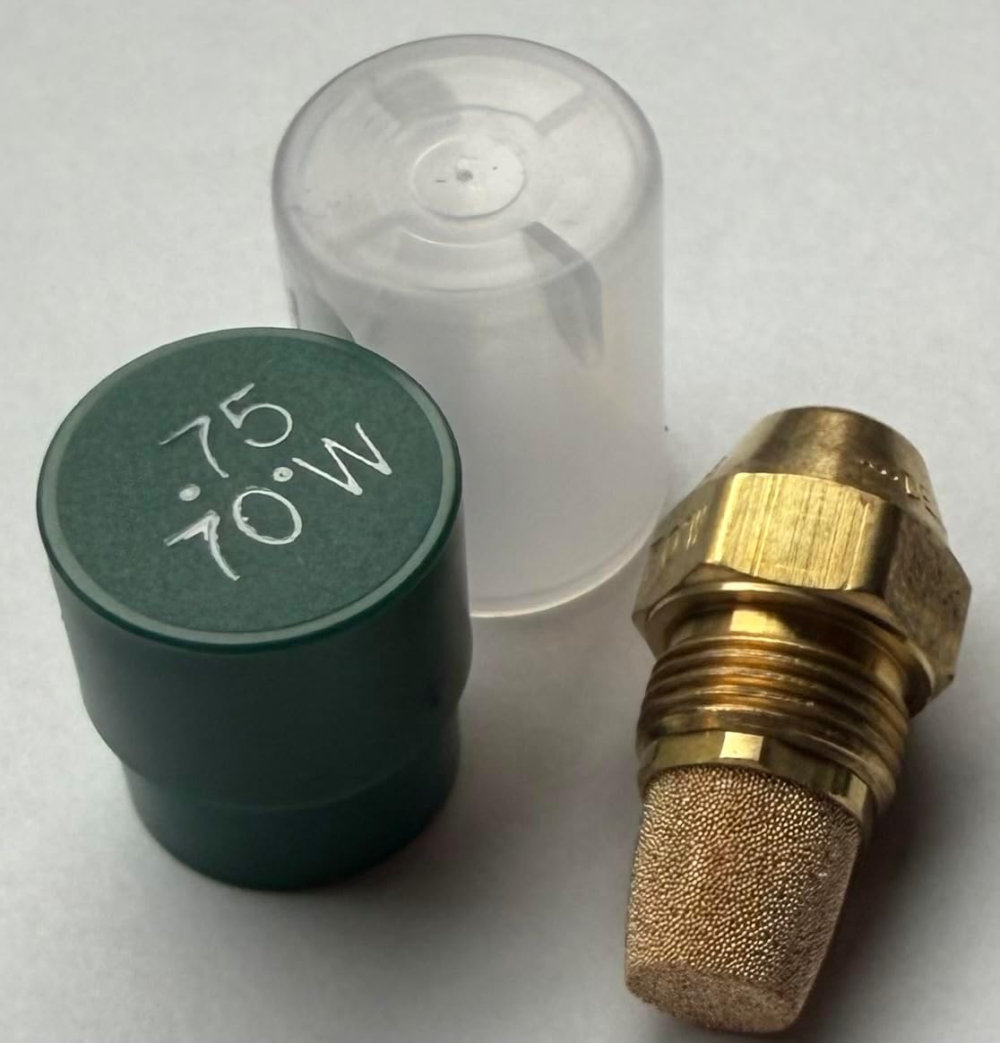 Oil Burner Nozzle, .75 70 W, Semi Solid Spray Green Cap All purpose semisolid Oil Nozzle .75 70 W