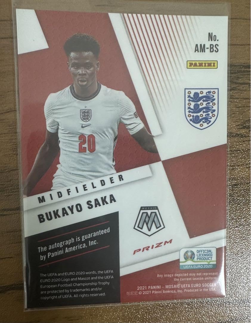 Amazon.co.jp: 2021Panini Mosaic Bukayo Saka Auto 直筆サイン : おもちゃ
