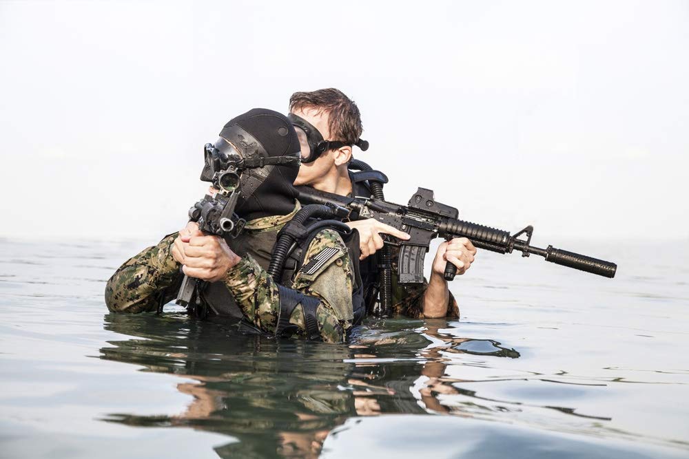 Amazon.com: Posterazzi PSTZAB101357M Navy Seal frogmen with