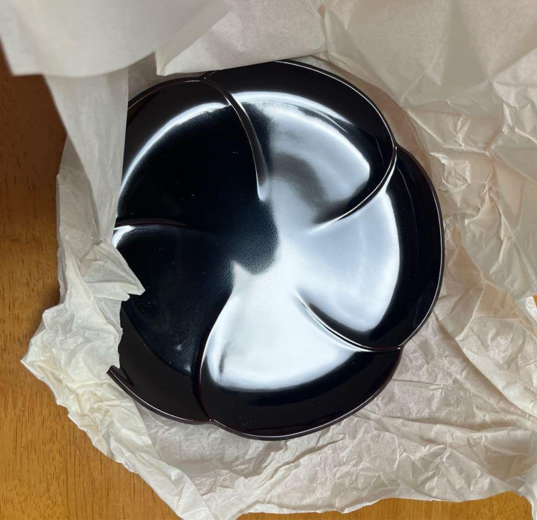 彩磁桜花文平皿 五枚組 (未使用 新品同様) 平皿 デザイン