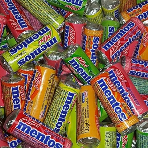 30 x Mini Mentos Sweets Assorted Fruity Flavours 10.5g Each Cover