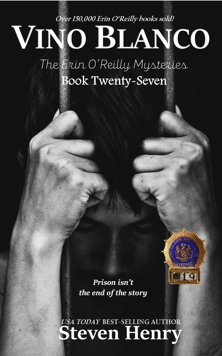 Vino Blanco (The Erin O'Reilly Mysteries Book 27)
