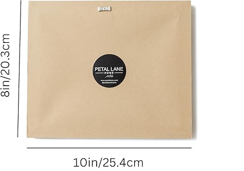 Vista 11 de Petal Lane - Decoración de pared antigua enmarcada - Haz tu propio juego de marcos de pared de galería, decoración de pared de academia oscura, arte