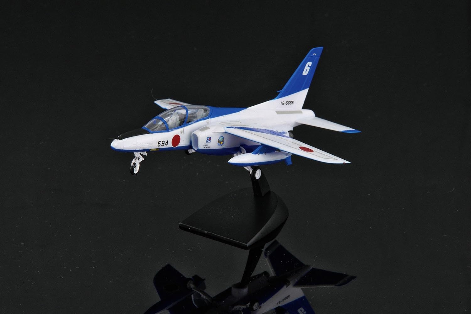 Amazon | プラッツ(PLATZ) 1/100 航空自衛隊 T-4 ブルーインパルス