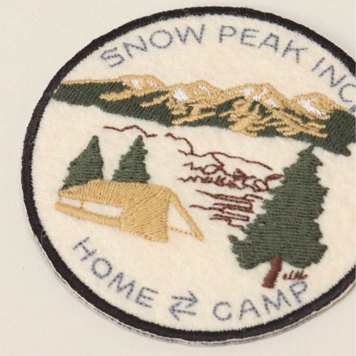 Amazon.co.jp: 限定 snow peakスノーピーク ワッペン2枚セット : おもちゃ