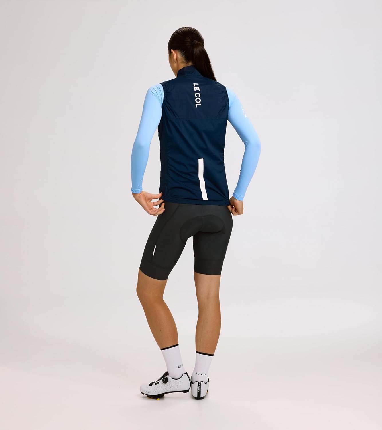 LE COL Women's Pro Insulated Gilet | Sleeveless Cycling Jacket | Windproof, Shower Resistant, Packable (US, Regular, S-XL) - Image 4