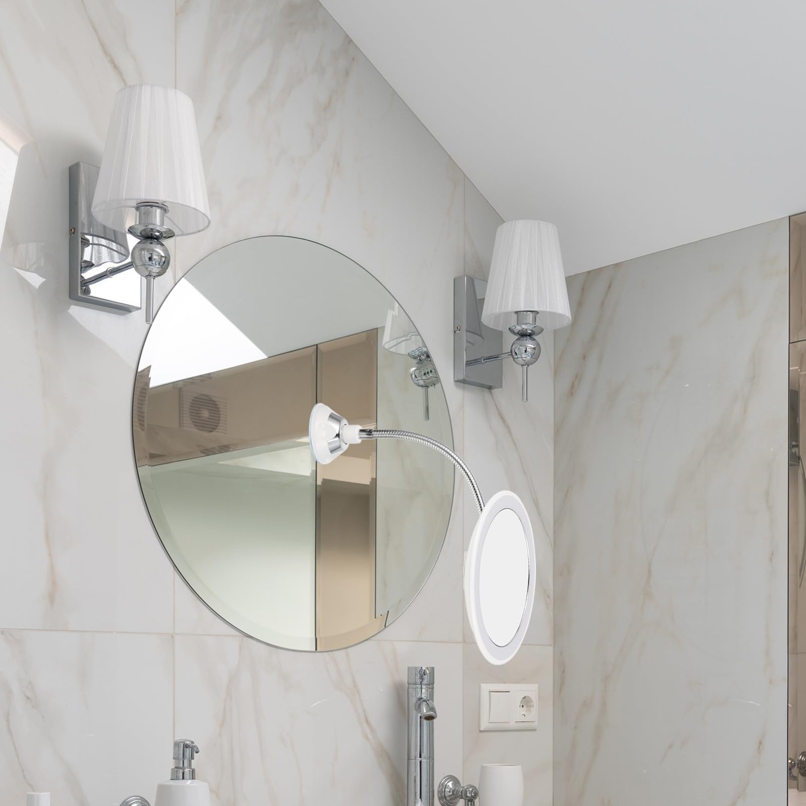 DOITOOL Specchio Cosmetico Ventosa 10x Ingranditore, Rotazione 360 Gradi, Vetro e Abs, Forma Rotonda, per Trucco Bagno e Uso Quotidiano