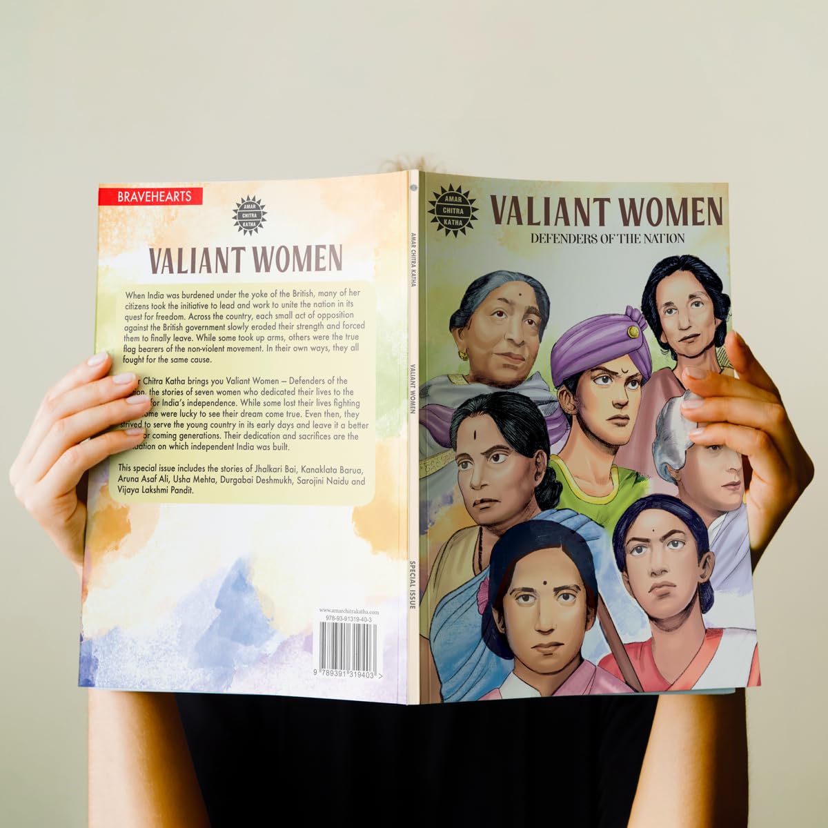 Valiant Women - Defenders of the Nation 1
