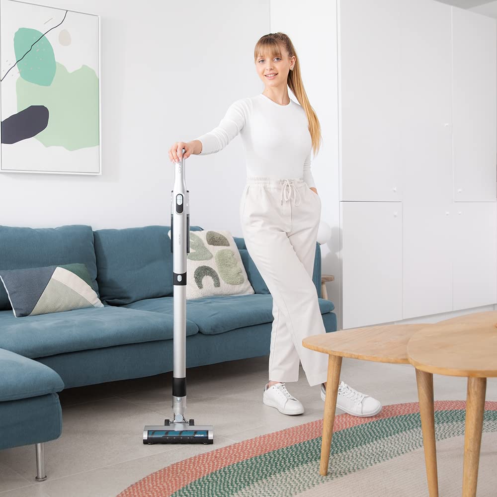 Cecotec Aspirapolvere Scopa Elettrica Senza Fili Ultraleggero Scoba 2100 Jalisco, Potenza di 210W E 20Kpa, Motore Brusless Digitale, Autonomia 40 Min, Tubo e Spazzola Jalisco Motorizzati, 2 Accessori