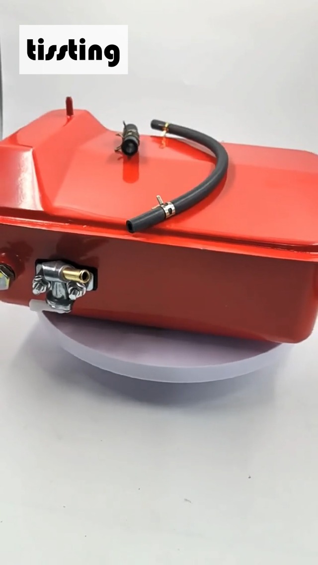 Fuel Tank 12L Red Iron Road Cutting Fuel Container With Oil Pipe - View #10