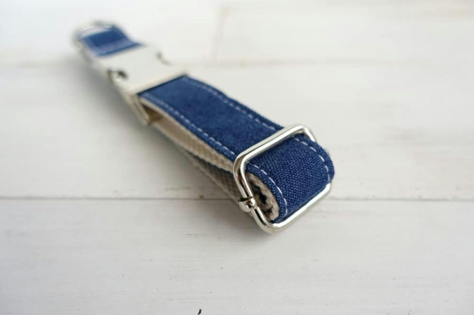 Accessoire pour Chiot Collier pour Chien à Rayures avec nœud Papillon 5 Tailles, Laisse pour Chien-Collier pour Chien-L