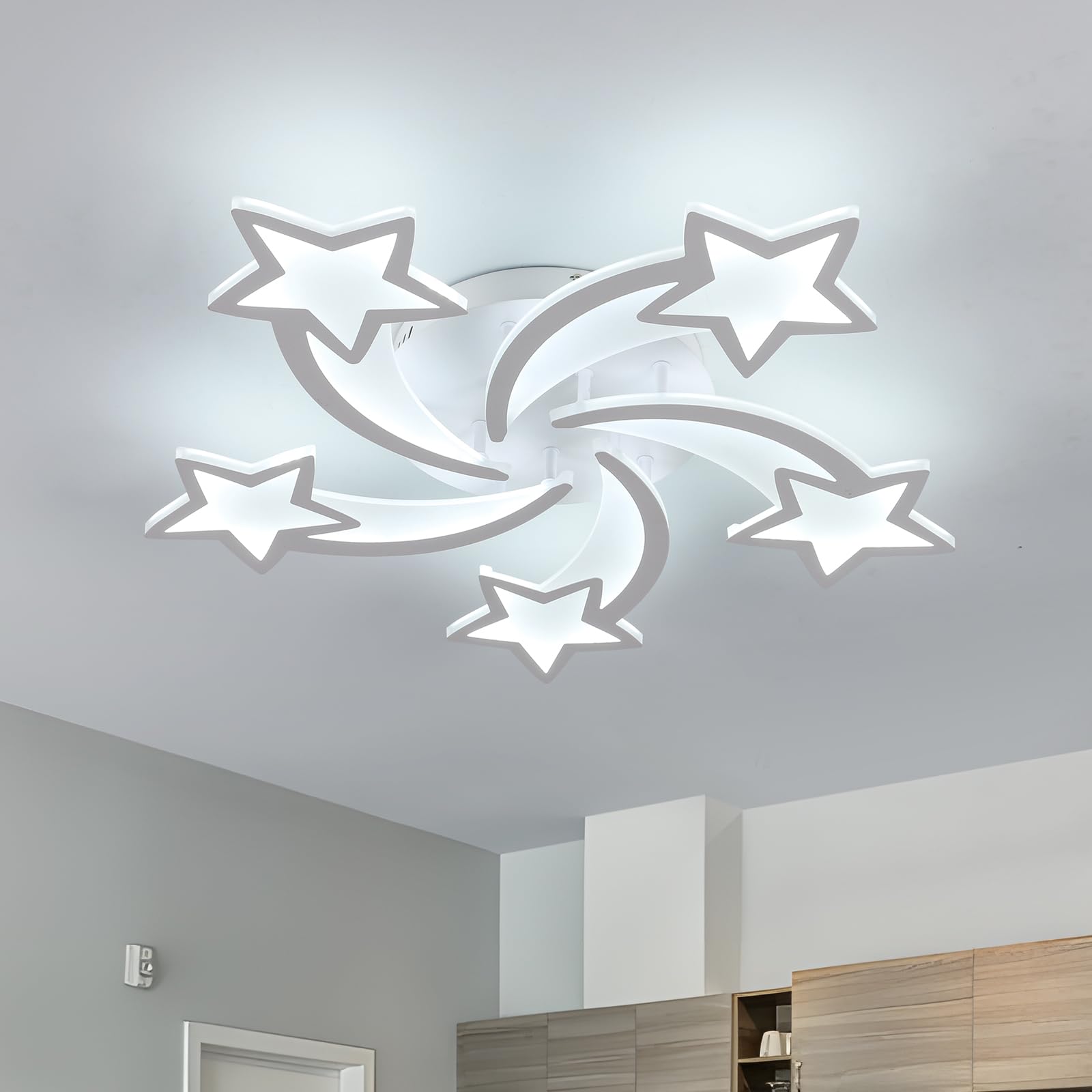 Goeco Plafoniera LED Soffitto, 60W 6700LM Lampadario Cameretta a Forma di Stella, Lampada da Soffitto per Soggiorno Camera da Letto Camera dei Bambini, 6500K Luce Bianca Fredda