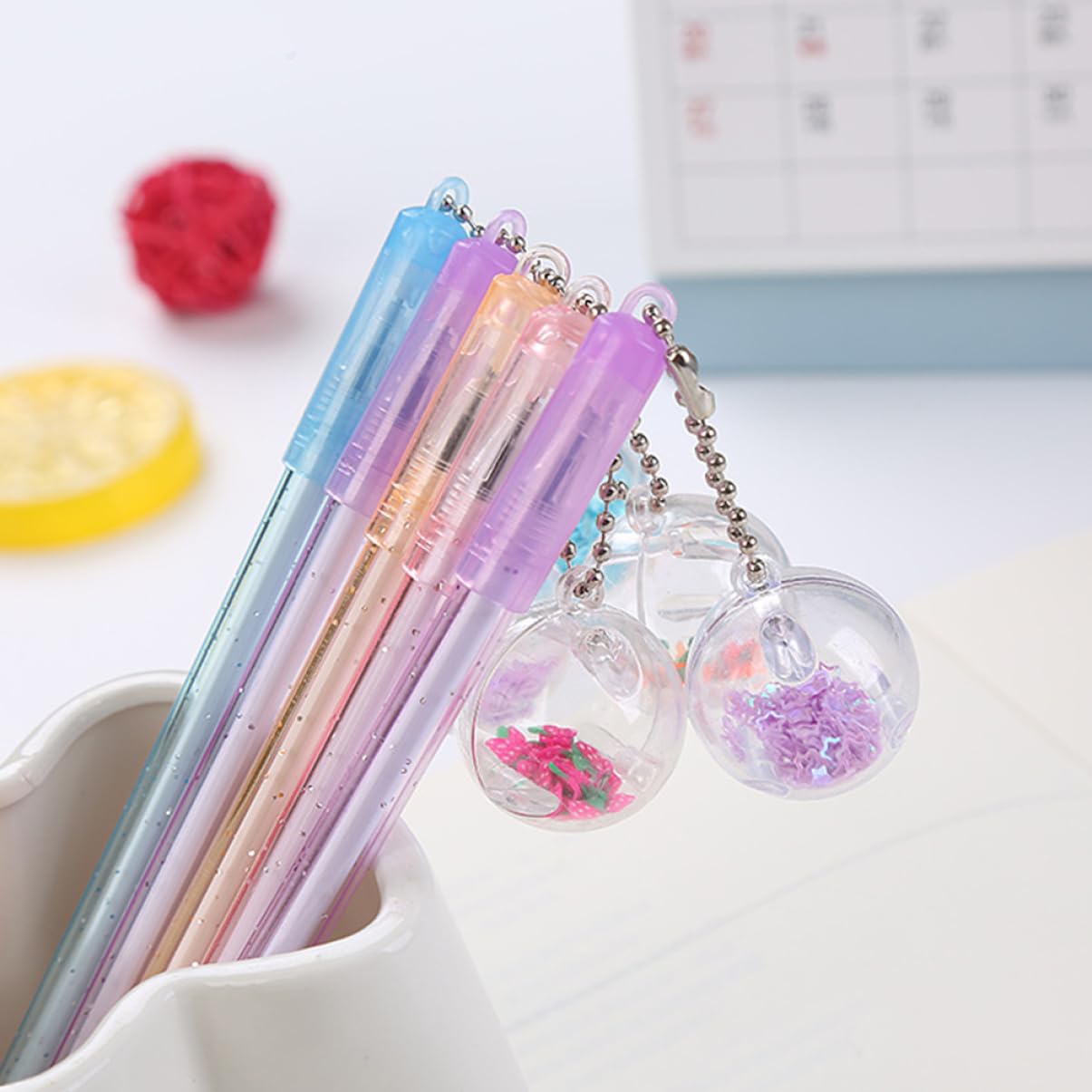 STOBOK 30pezzi Penne Sfera Con Pendenti Creativi Penne Uniche Per Scrittura Per Scuola e Ufficio Design Adorabile e Stile Assortito