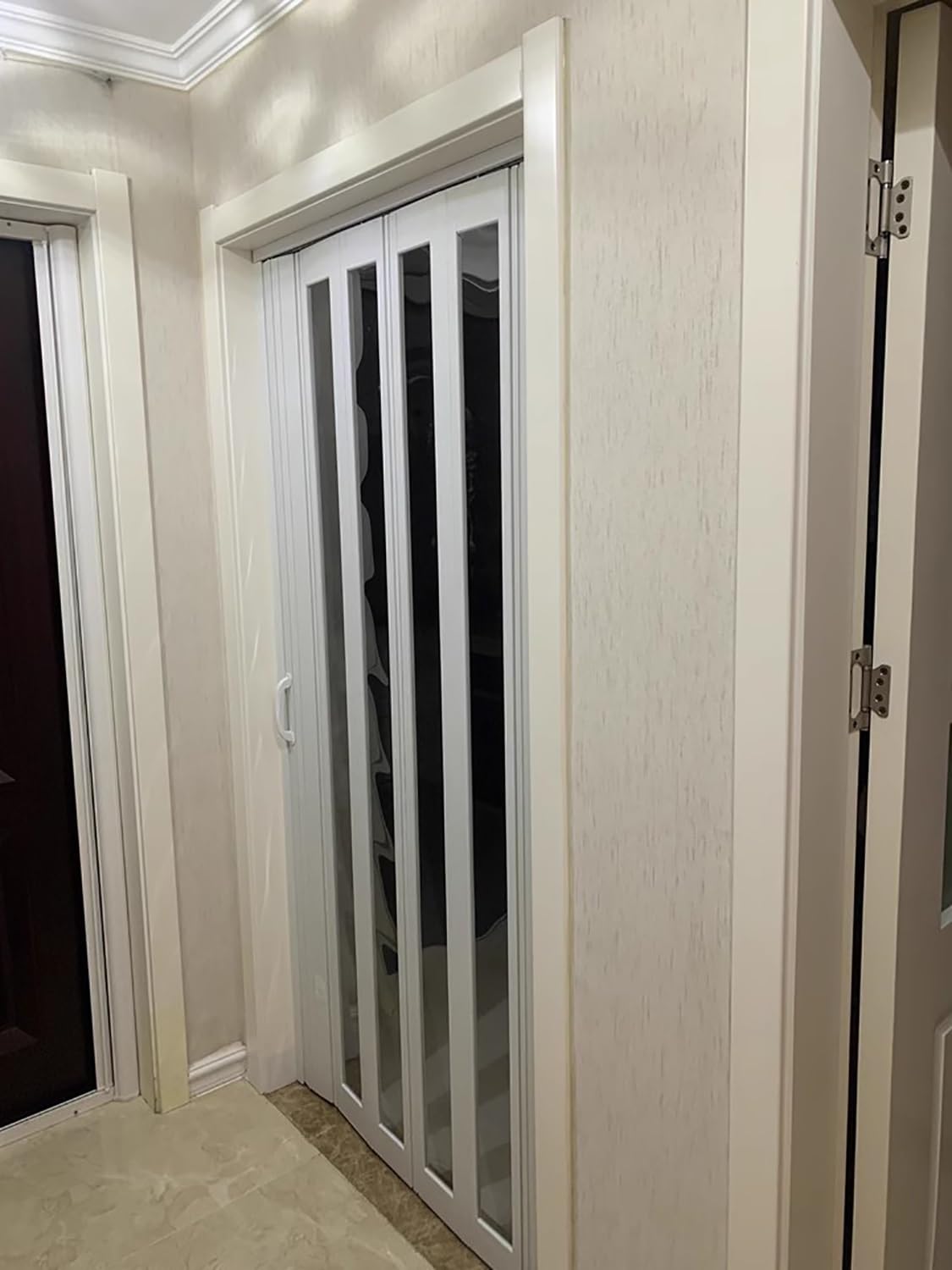 Kit cloison accordéon bois blanc au design intérieur haut de gamme