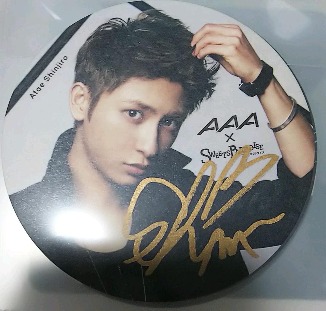 AAA - AAA 與真司郎 サイン入り コースター Amazon.co.jp: AAA 與真司郎 西島隆弘 伊藤千晃サイン入り