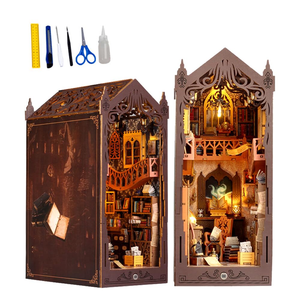 XPJBKC Book Nook, Book Noot Kit, Booknook, Separador Libros Maqueta con Sensor de Luz Led y Placa de Protección contra el Polvo, Casa Libros de Madera para Adolescentes y Adultos, Biblioteca Mágica