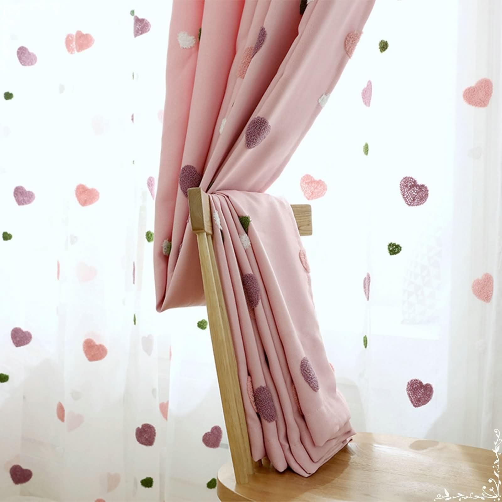 Beydodo Rideaux Occultant Salon Lot de 2, Rideau Opaques Moderne 137 x 214 à Oeillets, Rose Uni À Motifs De Cœurs