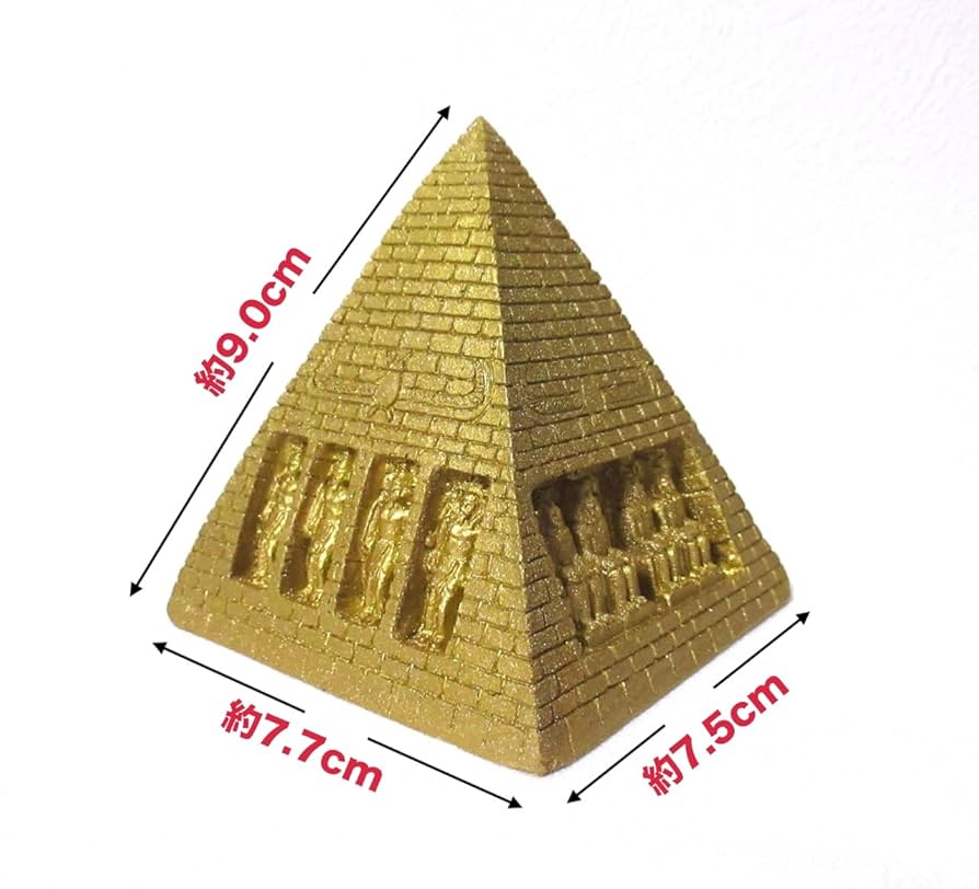 値下げします　エジプト　彫刻が美しい大きなピラミッド　3点セット 置物 値下げします エジプト 彫刻が美しい大きなピラミッド 3点セット