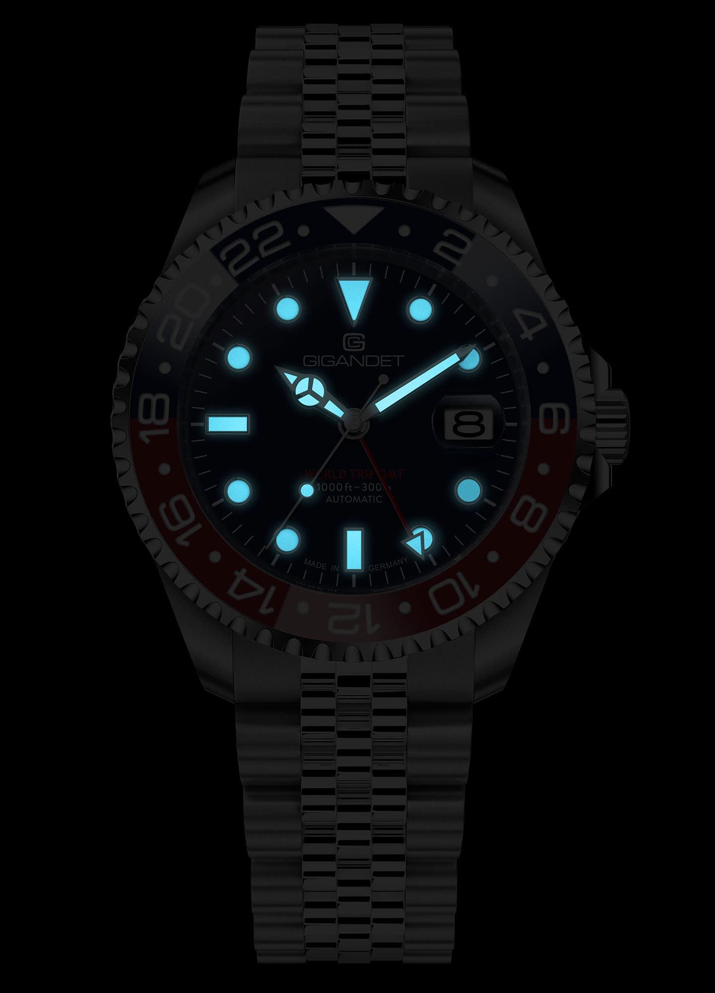 Gigandet Herren-Automatikuhr World Trip GMT - Made in Germany - Swiss Made Automatikuhrwerk SW330-2 - Keramiklünette Saphirglas Super Luminova - Verschraubtes Edelstahlarmband 300m/30bar G1000-009M-C