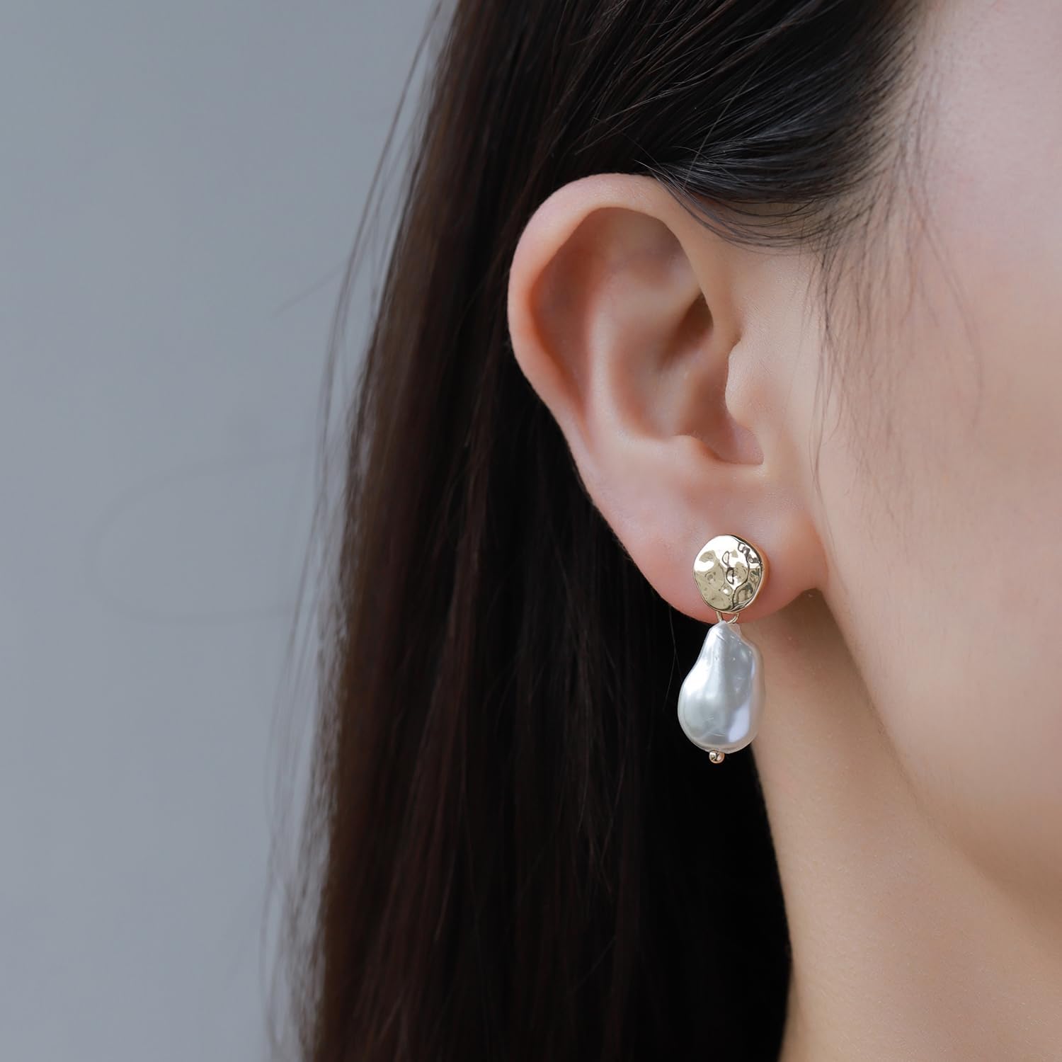 Statement Pearl Dangle Earrings,Gold and Large Pearl,Luxury Chandelier Organic Style Earrings - Image 2