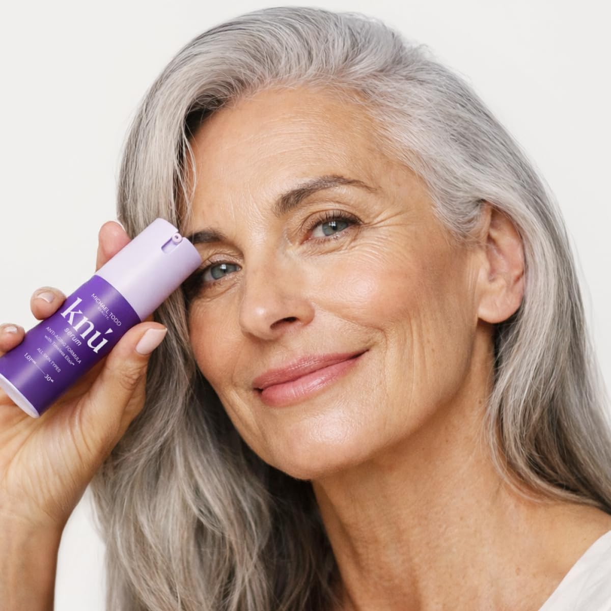 Michael Todd Beauty KNU Serum - Face Lifting, Brightening & Tightening