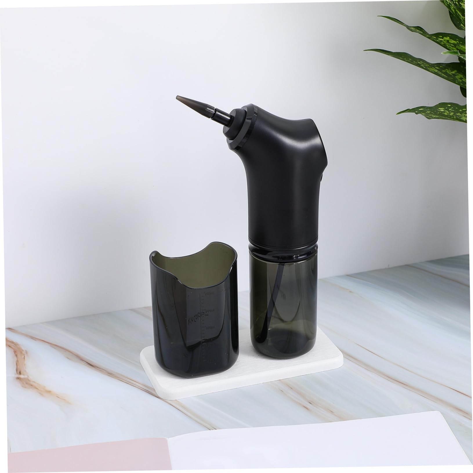 Elektrischer Ohrreiniger 200ml 2000mah Satz aus Abs in Schwarz