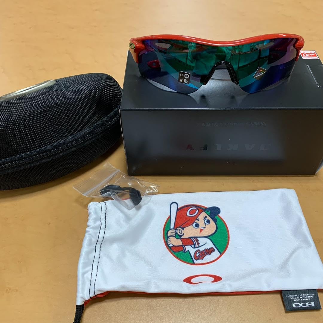 Amazon.co.jp: オークリー レーダーロック 広島カープ : スポーツ 