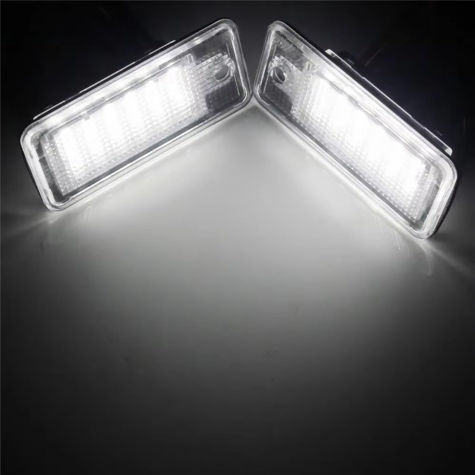 Iluminación Matricula Vehiculo Compatible Con RS6 4F 2008 2009 2010 2011 Para S4 B6 B7 8E 8H 2004 2005 2006 2007 2008 2009 Kit De Luces De Matrícula Lámpara Trasera 8E0807430A