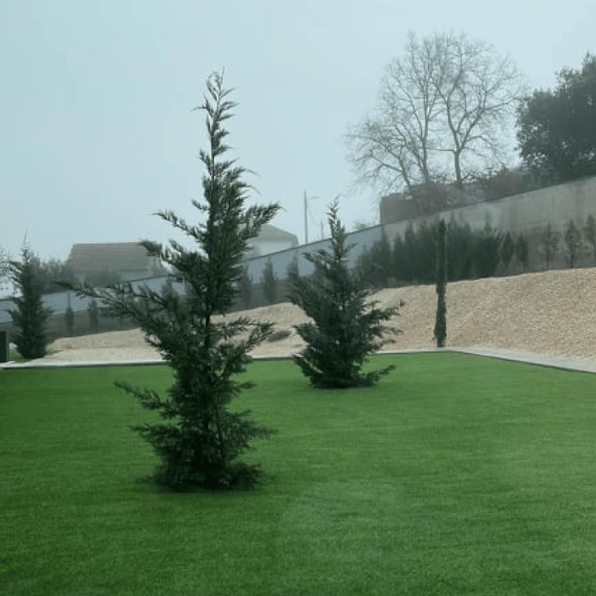 Tappeto in erba artificiale, 300 x 100 cm, spessore 7 mm, per esterni, verde, per balcone, terrazza, giardino, resistente alle intemperie e facile da pulire (4 x 300 x 100 cm)