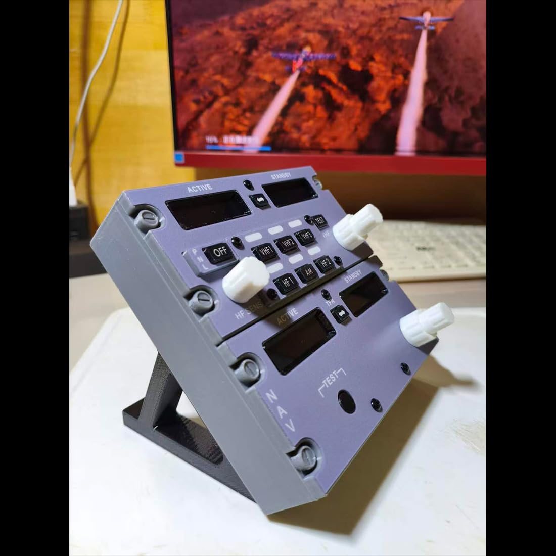B737 1:1 COCKPIT Radio Tuning Panel (RTP) for MSFS2020, MSFS2024, X-Plane 12 - Compatible with ZIBO737, PMDG737 + Universal Travel Adapter for Japan, UK, EU, AU and US Standards (Dual-USB/Black)