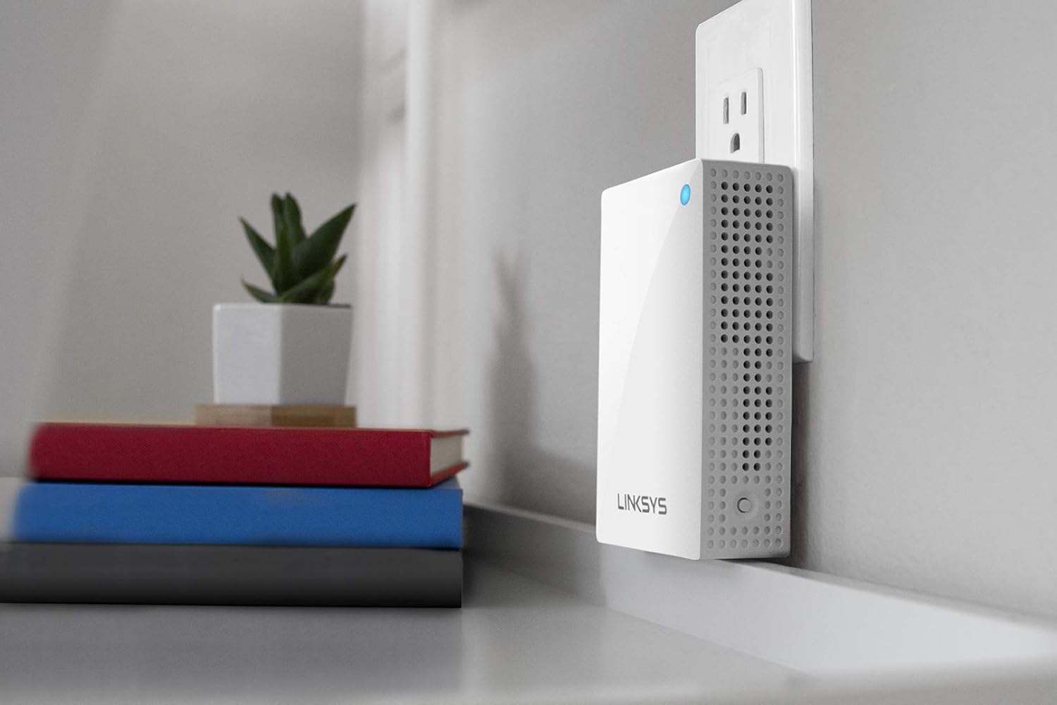 Exсluѕіvе Dіѕсоunt 80% оƒƒеr Linksys WHW0101P Velop Mesh WiFi Extender: Wall Plug-in, Wireless Range and Speed Booster for Velop Mesh Wi-Fi System, Single Outlet (White)