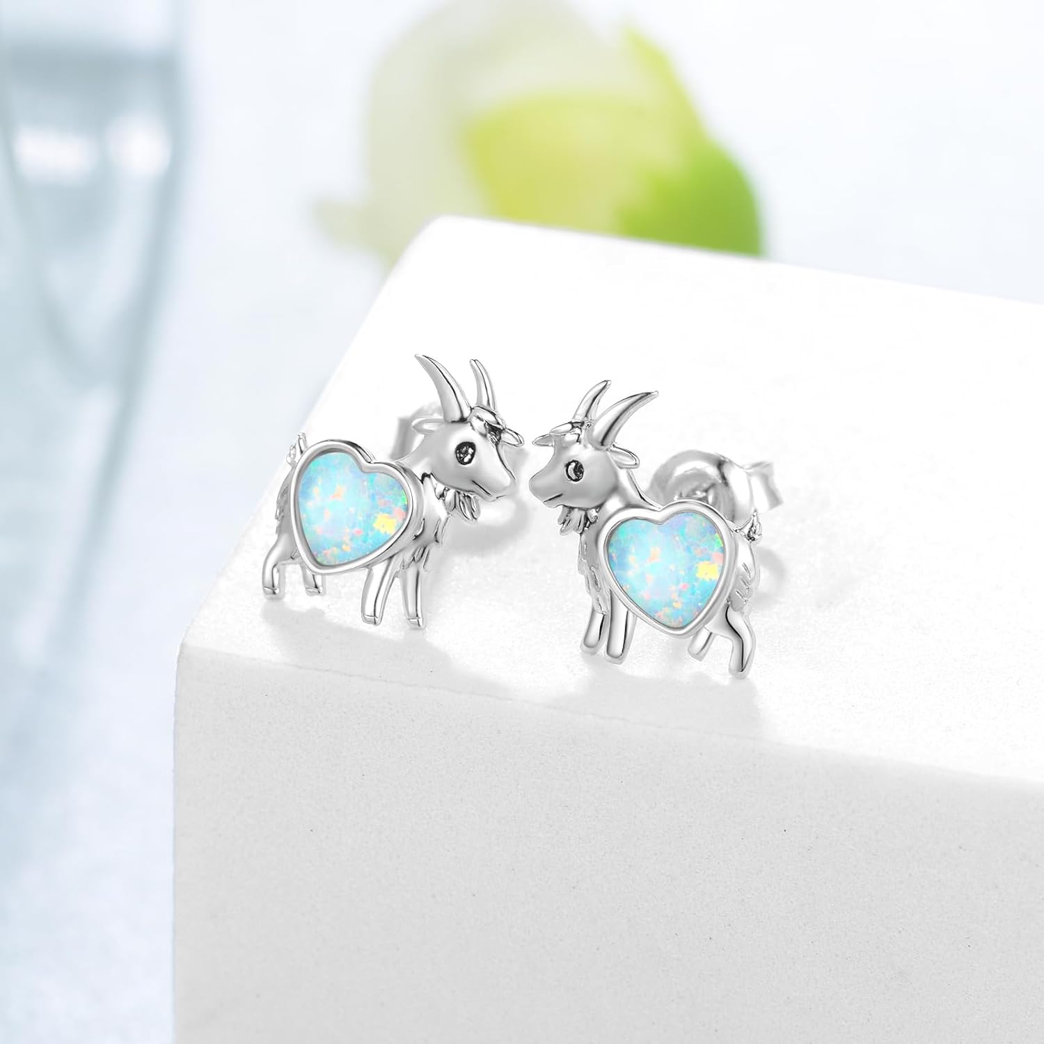 女性用ヤギイヤリング 925スターリングシルバー ヤギスタッドイヤリング ヤギギフト ヤギジュエリー 女性用 お母さん, スターリン
