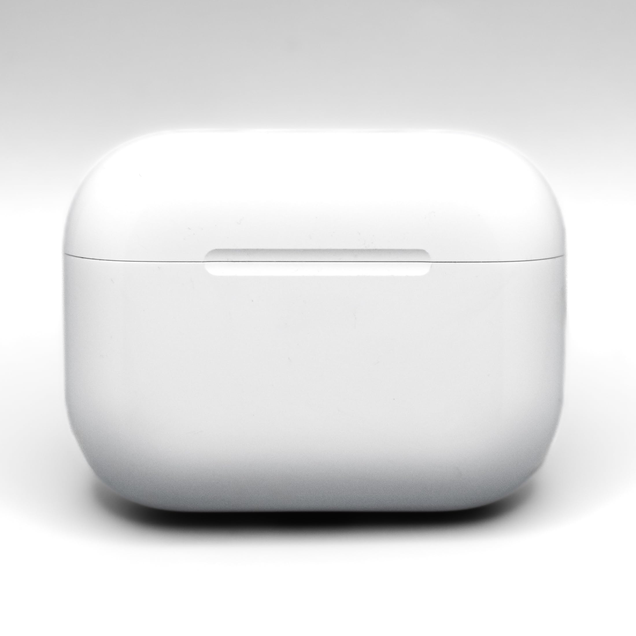 Amazon.com: Apple AirPods Pro 3rd Gen - Replacement Charging Case