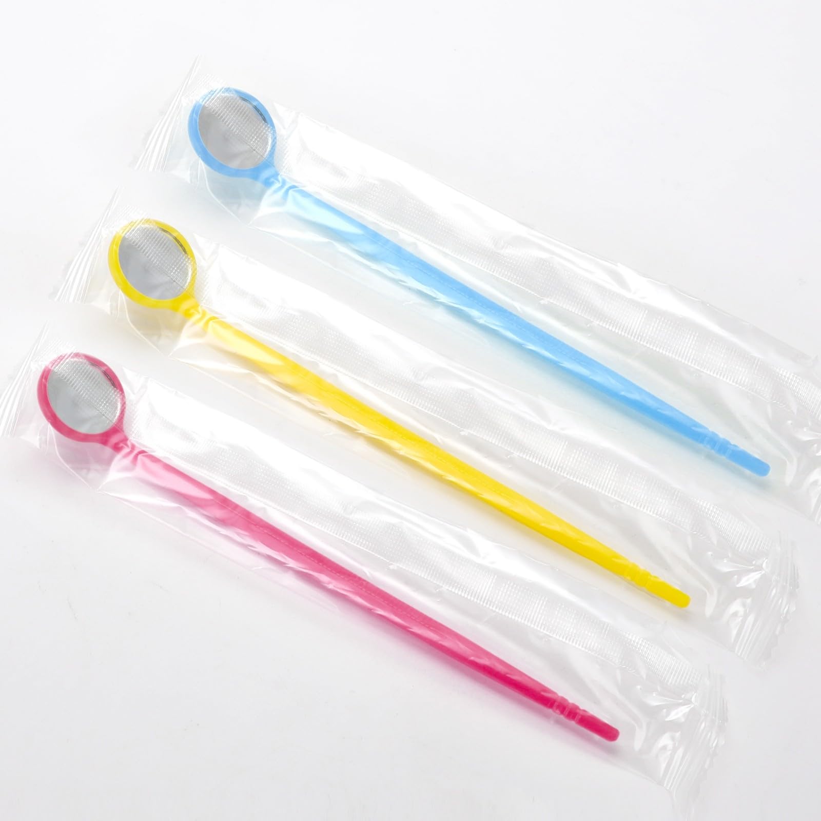 200 pezzi Specchietti orali dentali con manici lucidi Specchietti monouso per visita dentistica Specchietto orale dentale Specchietto antiappannamento Ogni specchio confezionato singolarmente(White)